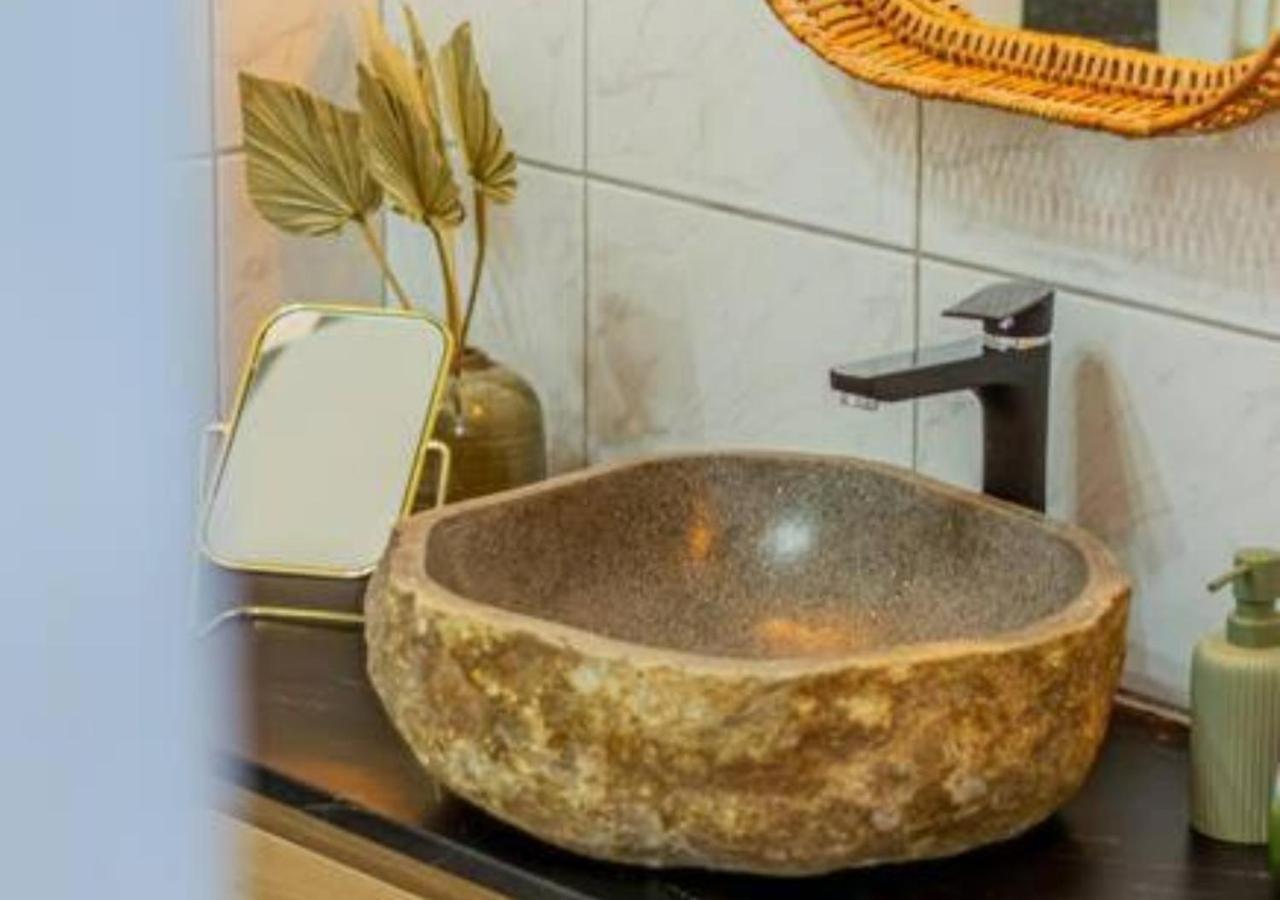 Luxury Apartment By The Famous Vaci Street Budapest Ngoại thất bức ảnh