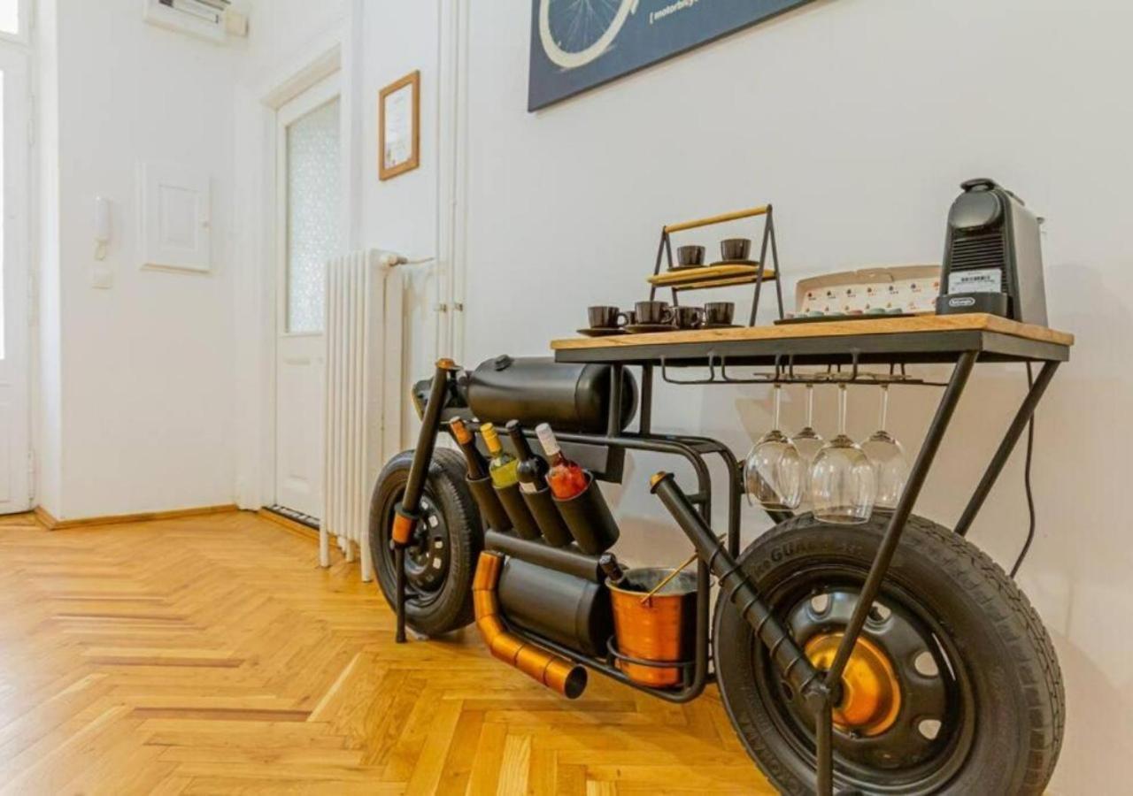 Luxury Apartment By The Famous Vaci Street Budapest Ngoại thất bức ảnh
